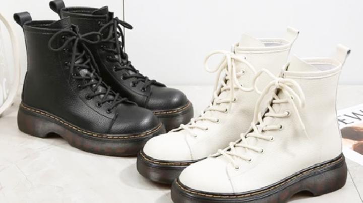 Koleksi Sepatu dan Sandal Wanita DNY dari Kasual Hingga Elegan