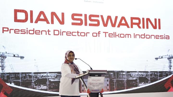 Telkom, 2025’in Üçüncü Çeyreğinde 109,6 Trilyon IDR Gelir Elde Ederek İş Dönüşümünü ve Verimliliği Güçlendirdi Telkom, 2025’in Üçüncü Çeyreğinde 109,6 Trilyon IDR Gelir Elde Ederek İş Dönüşümünü ve Verimliliği Güçlendirdi