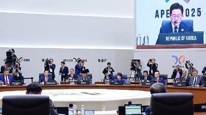 APEC Summit Adopts Declarations on AI and Demographic Change