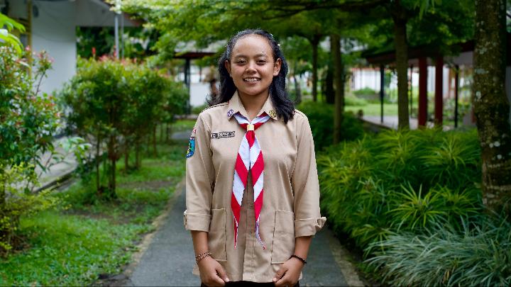 Enik Merasakan Indahnya Toleransi di Sekolah Rakyat Banyuwangi