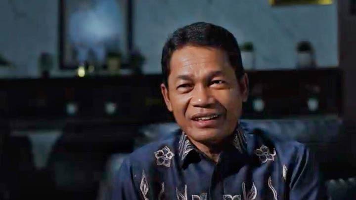 Bin Alim, Asil Öğretmen | tempo.co