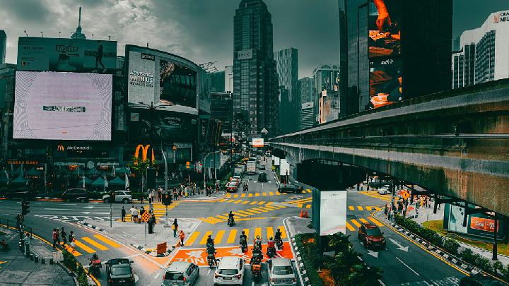 Kuala Lumpur to Fine Spitting, Littering With Penalties Up to RM2,000