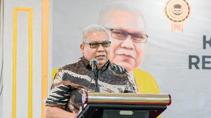 Cinsel taciz iddiaları nedeniyle açığa alınan UNM Şansölyesi Karta Jayadi’nin geçmiş performansı