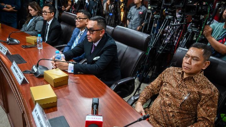 DPR: Genel Kurul Toplantısını Bekleyen Uya Kuya ve Adies Kadir’in Etkinleştirilmesi