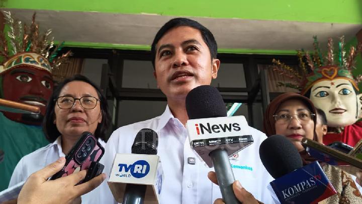 Toplum Sağlığı Merkezindeki CKG’nin öğleden sonraya kadar gelmemesinden şikayetçi olan vatandaşlara Sağlık Bakanlığı’ndan yanıt