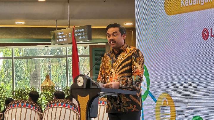 Indonesia's Second-Hand Clothing Imports Reach 1,800 Tons as of August 2025