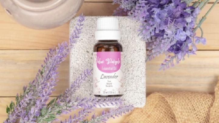 Piilhan Aroma Minyak Esensial yang Menenangkan Setiap Saat