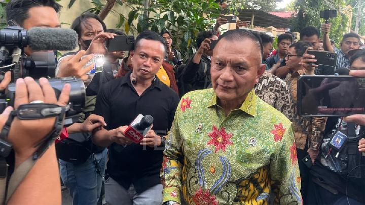 SMAN 72’deki patlama yerindeki tüfeğe ilişkin Siyasi ve Güvenlikten Sorumlu Bakan Yardımcısı: Oyuncak tüfek