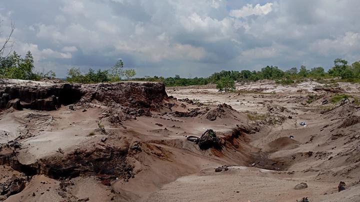 Hundreds of Hectares of Illegal Mining Found in Indonesia's New Capital Area