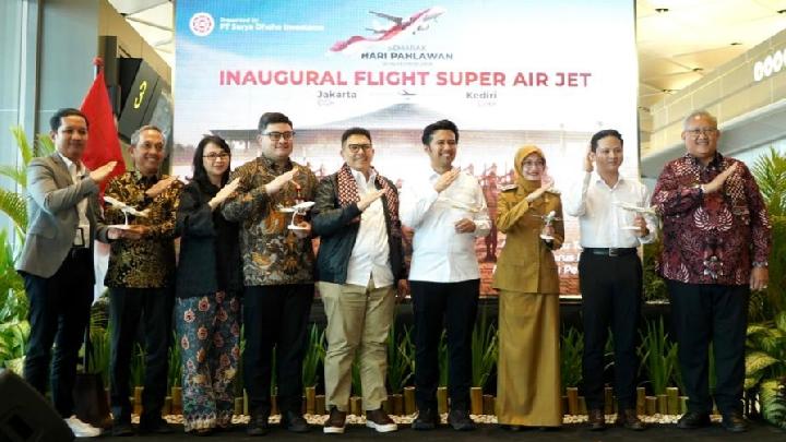 Dhoho Havalimanı Faaliyete Döndü, Mas Dhito Yolcu Doluluğunu Yüzde 70’in Üzerinde Teşvik Ediyor