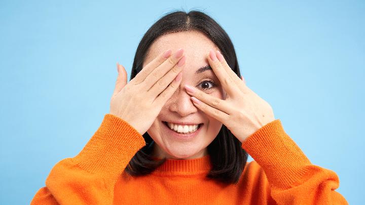 Sentuhan Cantik dan Natural dari Softlens Spex Symbol