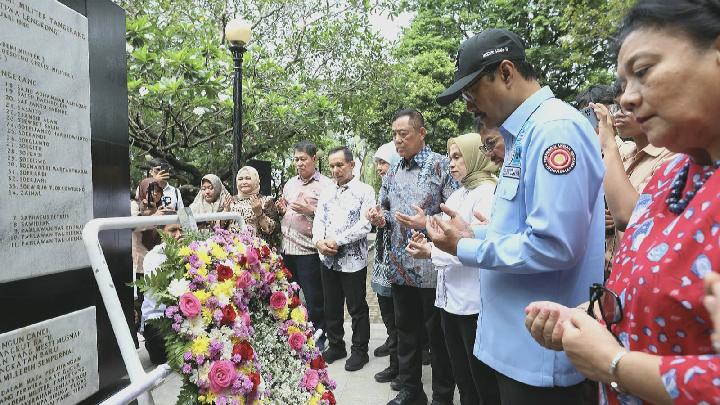 Kahramanlar Günü anısına Gus Ipul, TMP Taruna Tangerang’a hac ziyareti yaptı