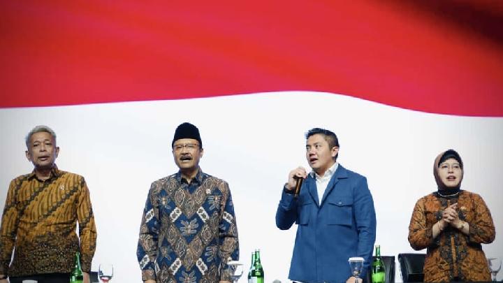 Seskab Teddy Sampaikan Pesan Presidendi Rakor Dinsos dan Kepala BPS se-Indonesia