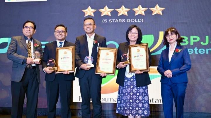 Pelindo meraih penghargaan utama dalam ajang GRC & Leadership Award 2025. di Hotel The Westin Jakarta, pada Rabu, 12 November 2025. Dok. Pelindo 