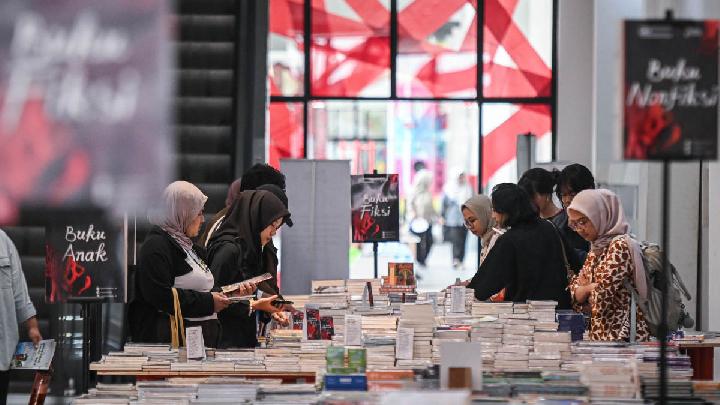 Jakarta International Literary Festival di Taman Ismail Marzuki, Jakarta, 14 November 2025. Festival literasi bertajuk