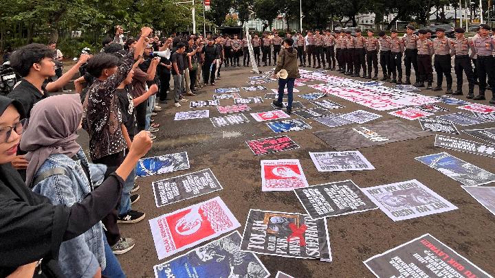 Ciputat İttifakı Prabowo’dan Suharto ve Sarwo Edhie’nin Kahraman Unvanlarının İptalini Talep Ediyor