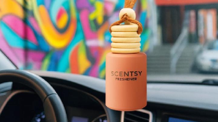 Aroma Premium Pengharum Mobil dan Ruangan yang Bikin Nyaman