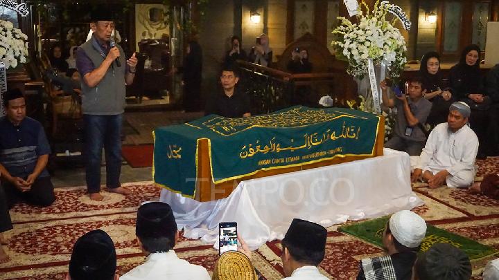 Wiranto, Merhum Eşinin Figürünü Hatırlıyor, Din ve Eğitim Sektörlerindeki Çalışmalarını Ortaya Çıkarıyor