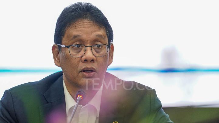 Ulusal Öğretmenler Günü etkinliğine katılan Purbaya, sıvı, sıvı tezahüratlarıyla karşılandı