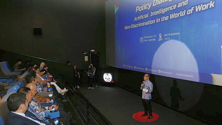 ILO Warns Indonesia to Tighten AI Controls to Avert Gender Bias in the Workforce