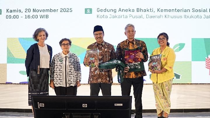 Sosyal İşler Bakanı Gus Ipul, Oxfam’dan Penabulu’ya Dönüşümü Memnuniyetle Karşıladı