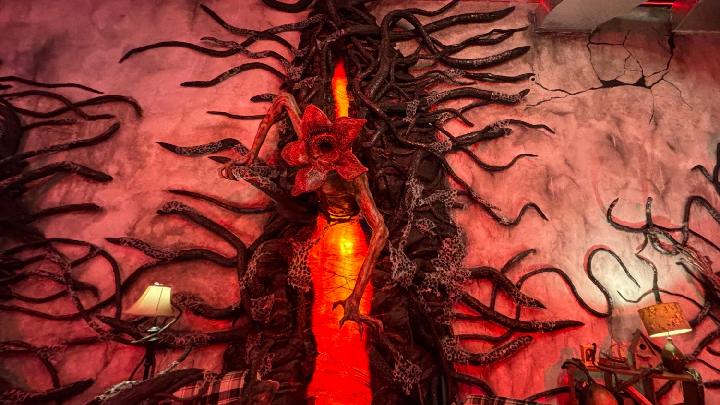 Instalasi Stranger Things di Blok M Kini Wajib Registrasi Online, Antusiasme Penggemar Membludak