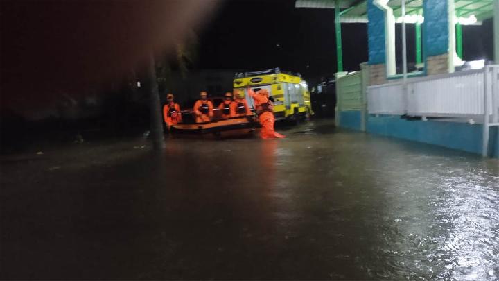 Puan: DPR, Kuzey Sumatra’daki Sel ve Heyelan Etkilerinin İyileşmesini İzliyor