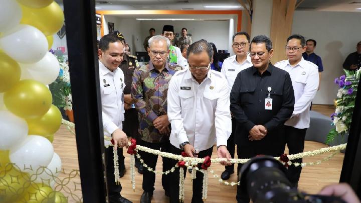 TPI Dışı Güney Jakarta’ya Özel Sınıf I Göçmenlik Bürosu SIMPLE’ı Açıyor