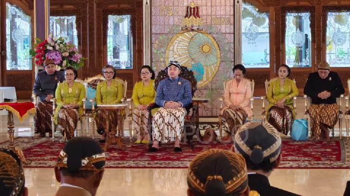 PB XIV Hamangkunegoro, Surakarta Sarayı’nın Yeni Yapısını Onayladı