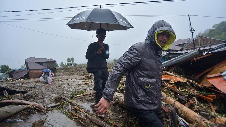 DPD Başkanı Merkezi Hükümete Sumatra Selini Ulusal Afet Olarak İlan Etme Çağrısında Bulundu