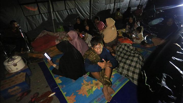 Sağlık Bakanlığı: Sumatra Afetinden Etkilenen Bölgelerde Ateş Vakalarında Artış Var