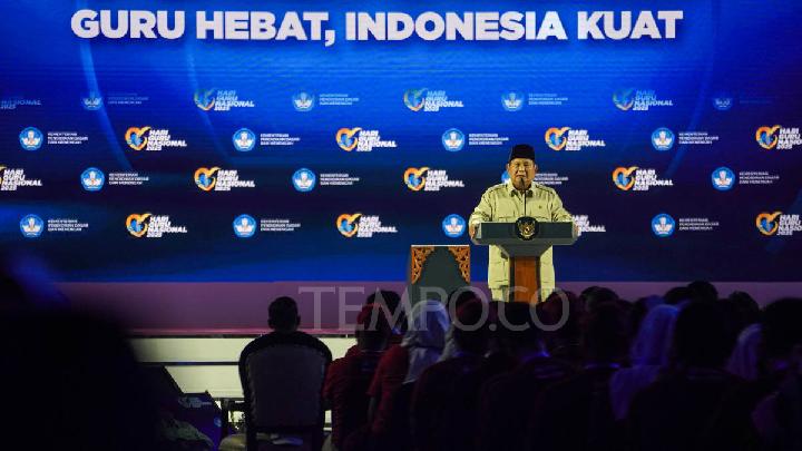 Prabowo’da Nehri Geçerek Okula Giden Çocukların Videosunu İzleyin: Gelecek Yıl Tüm Köprüler İnşa Edilebilir