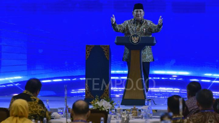 Prabowo, Liderliğinin Bir Yılının Gerçek Sonuçlara Sahip Olduğunu İddia Ediyor