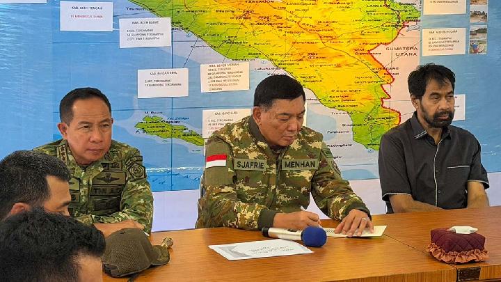 Pidie Jaya Aceh’in sel sonrası durumunu gören Savunma Bakanı’nın tepkisi