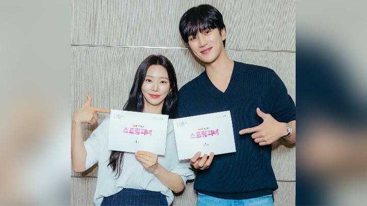 Mengintip Persiapan Ahn Bo Hyun dan Lee Joo Bin Bintangi Drama Korea Baru Spring Fever