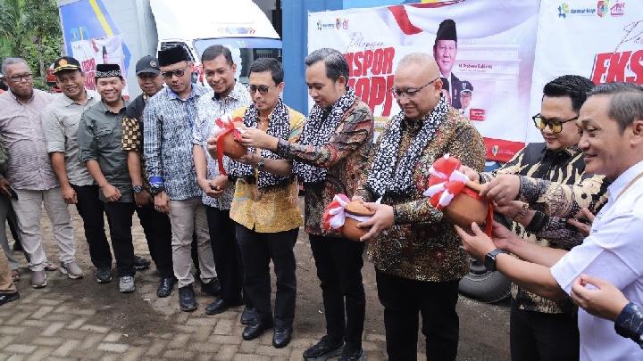 KDMP Sidomulyo Mısır’a İlk Kahve İhracatı