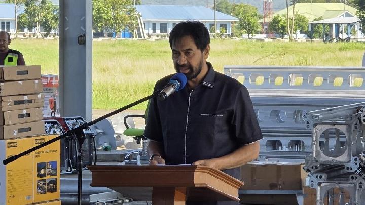 Açe Valisi: Sellerle Mücadelede Beceriksiz Bölge Başkanları İstifa Etmeli