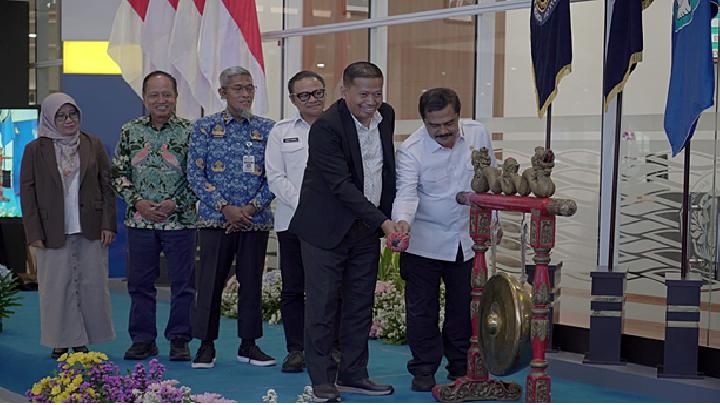 Kemenimipas Kampüs Göçmenlik Noktası Undip ve Surakarta Göçmenlik Salonunun Açılışını Yaptı