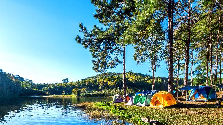 Perlengkapan Outdoor dari Alltrek Bikin Camping Lebih Nyaman