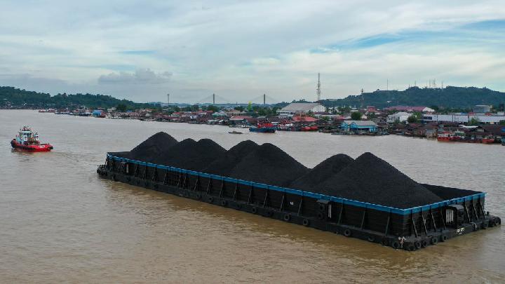 Indonesia to Scale Back Coal and Nickel Production in 2026
