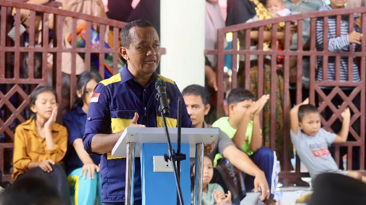 Enerji ve Maden Kaynakları Bakanı Bireuen Komuta Merkezini Ziyaret Etti, PLN Yardımının En İyi Şekilde Yürümesini Sağladı