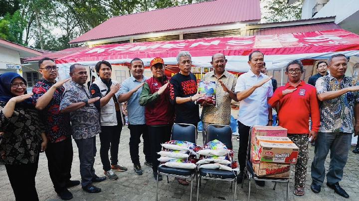 Sosyal İşler Bakan Yardımcısı, Langkat’ta Halk Mutfaklarını Ziyaret Ederek Sel Mağdurlarına Yardım Dağıttı
