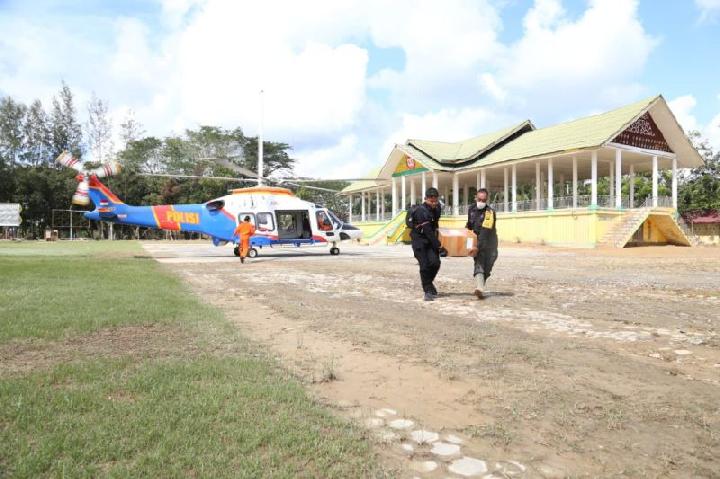 Bazı bağışçılar, bölgesel hükümet müdahalesi şüphesi nedeniyle Aceh’e yapılan kiralanmış kargo yardımını iptal etti