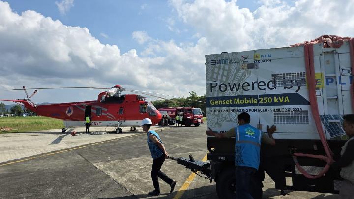 Sumatra Floods: PLN Sends 250 kVA Generator to Central Aceh Hospital