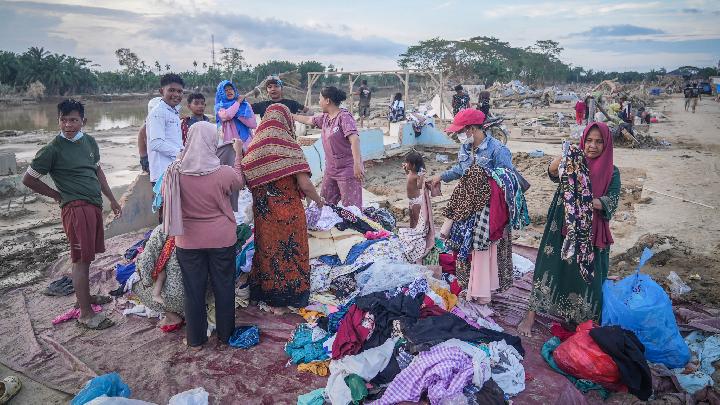 TNI Confirms Interception of Aceh Flood Aid Ship, Denies GAM Involvement