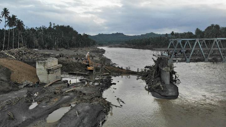 BNPB Targets Full Electricity Restoration in Aceh by Monday Noon