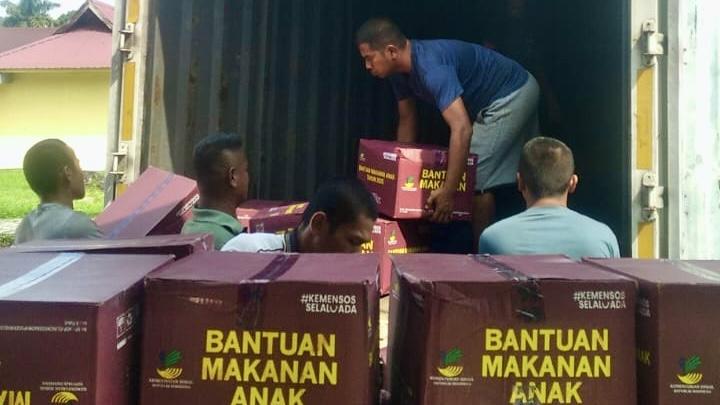 Sosyal İşler Bakanlığı, Merkez Tapanuli’de Selden Etkilenen Topluluklara Ek Yardım Gönderdi