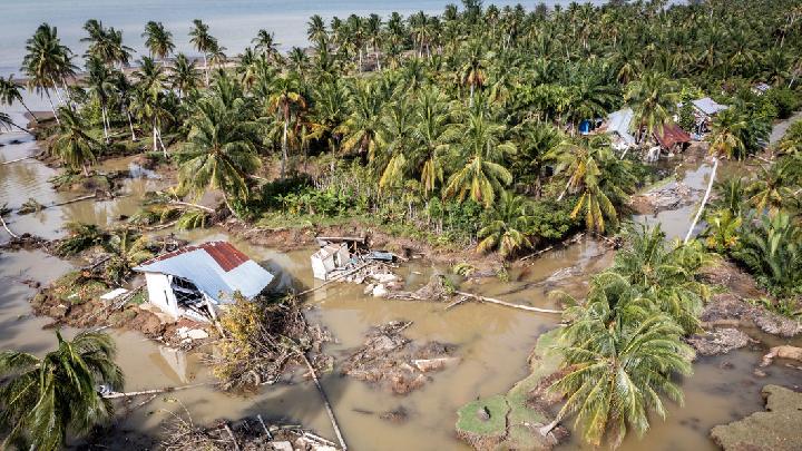 Bandung’daki Kampüs Sumatra Sel Felaketi İçin Bağış Topluyor