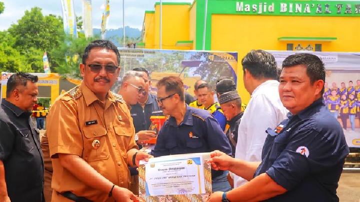 Peringati Hari Bakti PU, Pemkab Sukabumi Gelar Aksi Tanam Pohon di Bantaran Sungai