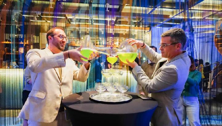 Pullman Jakarta Central Park Rayakan Ultah ke-14